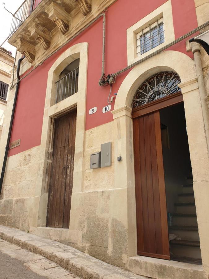 Appartamento Locazione turistica da Enzo e Maria Ragusa Esterno foto